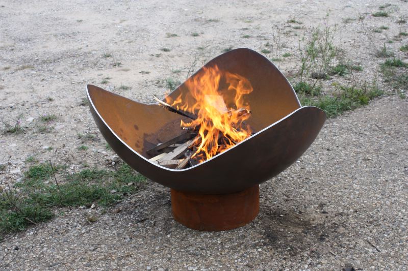 The Fire Sine, a Customized King Isosceles Sculptural Fire Pit