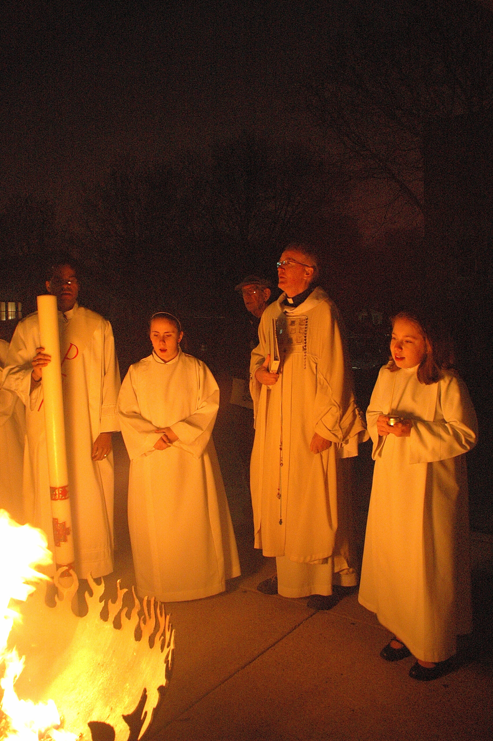 Fire for liturgy Fire Sculptural Fire Pit at Ascension Church, Oak Park, IL